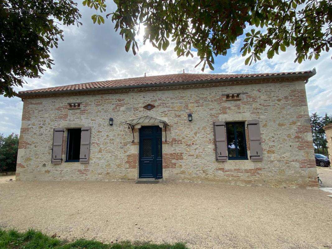 Maison à AUVILLAR