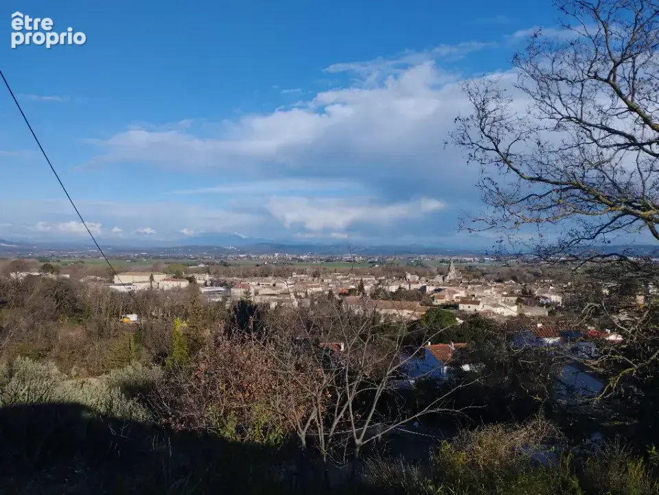 Photo Terrain à Bourg-Saint-Andeol au prix de 58 000€