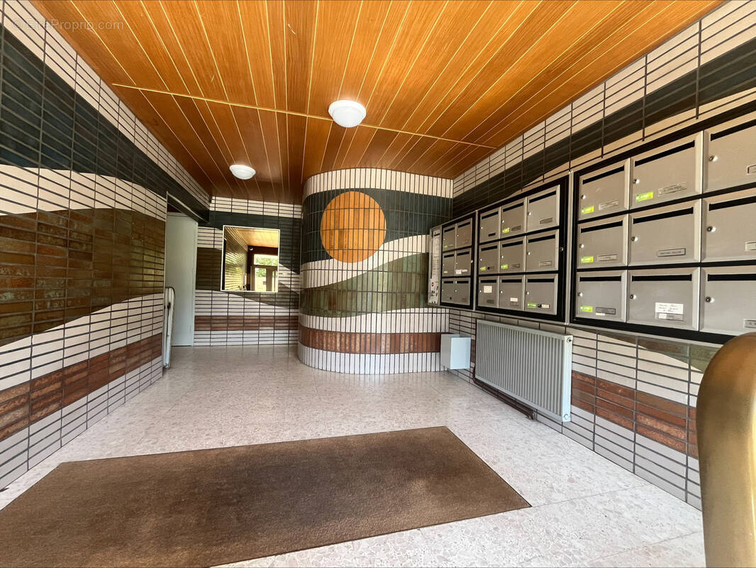 Appartement à SAINT-ETIENNE