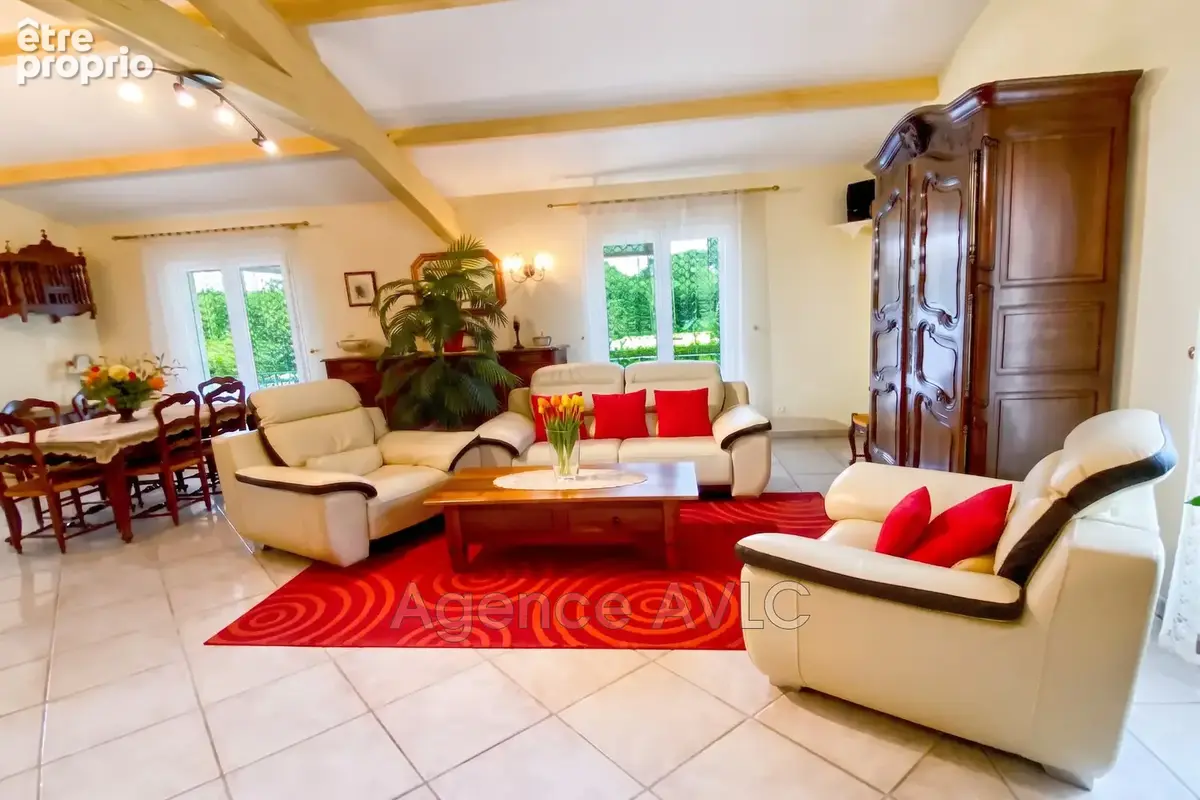 Maison 4 pièces 130 m² à vendre à Arles (13200) - photo 9