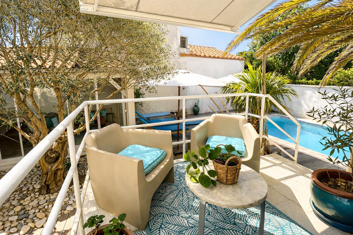 Villa d'exception avec 5 chambres à deux pas de la plage - photo 7