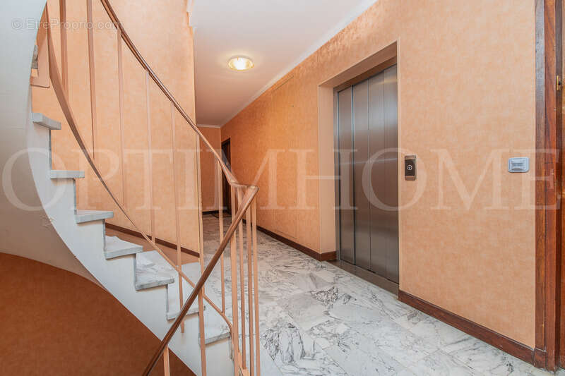 Appartement à LE CHESNAY