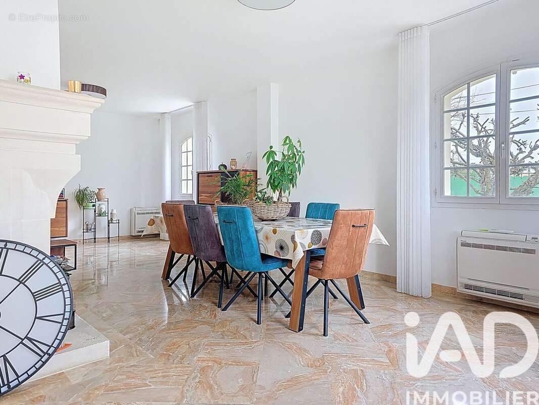 Photo 2 - Maison à VILLECRESNES