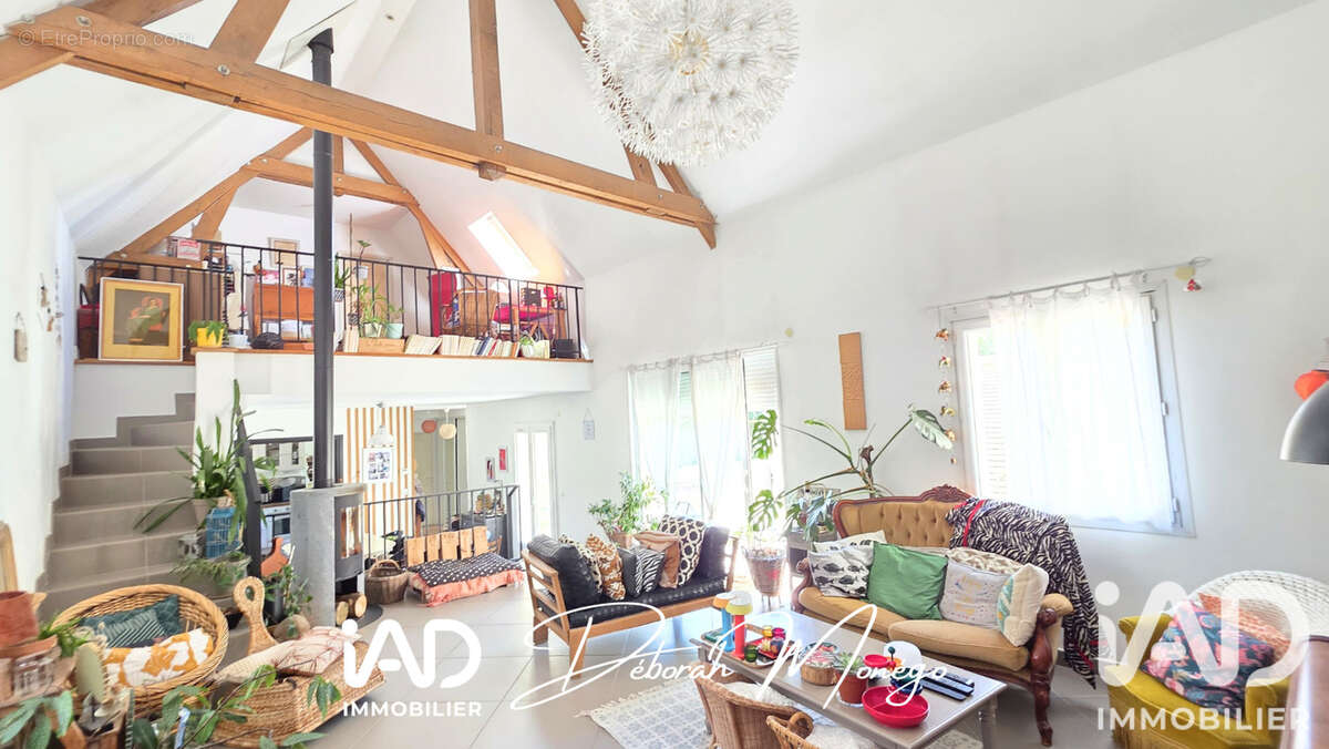 Maison 157 m² à Vert  - photo 4