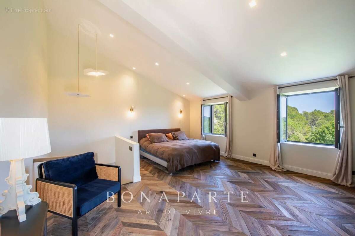 Bastide d'exception aux portes du village — Authenticité, luxe et nature - photo 9