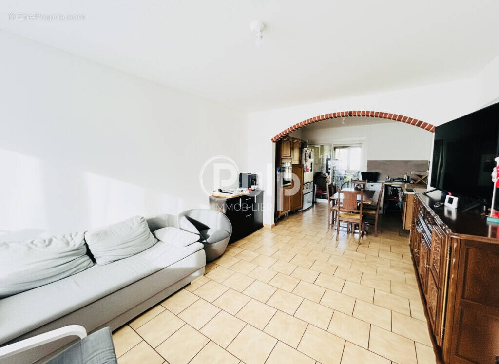 Maison à LAMBRES-LEZ-DOUAI