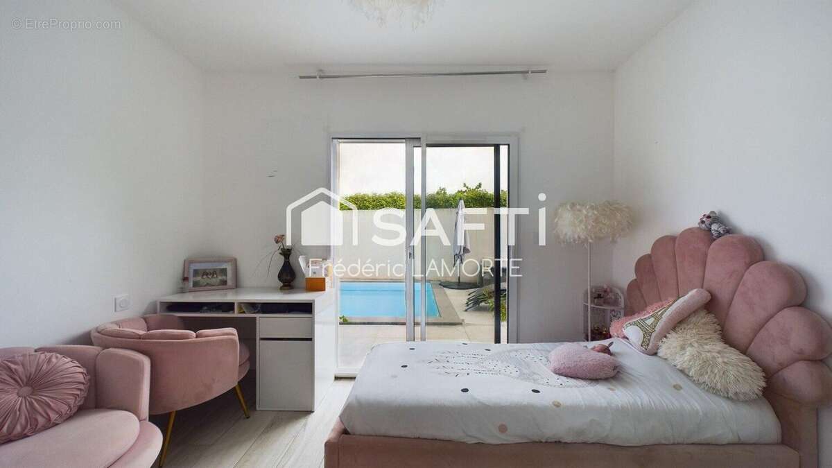 Photo 6 - Maison à CHARRON