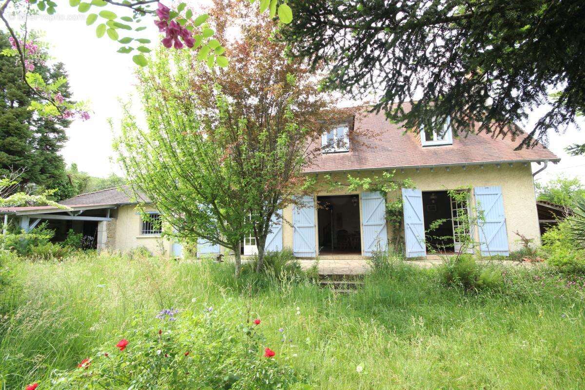 Maison à ARTIGUELOUVE