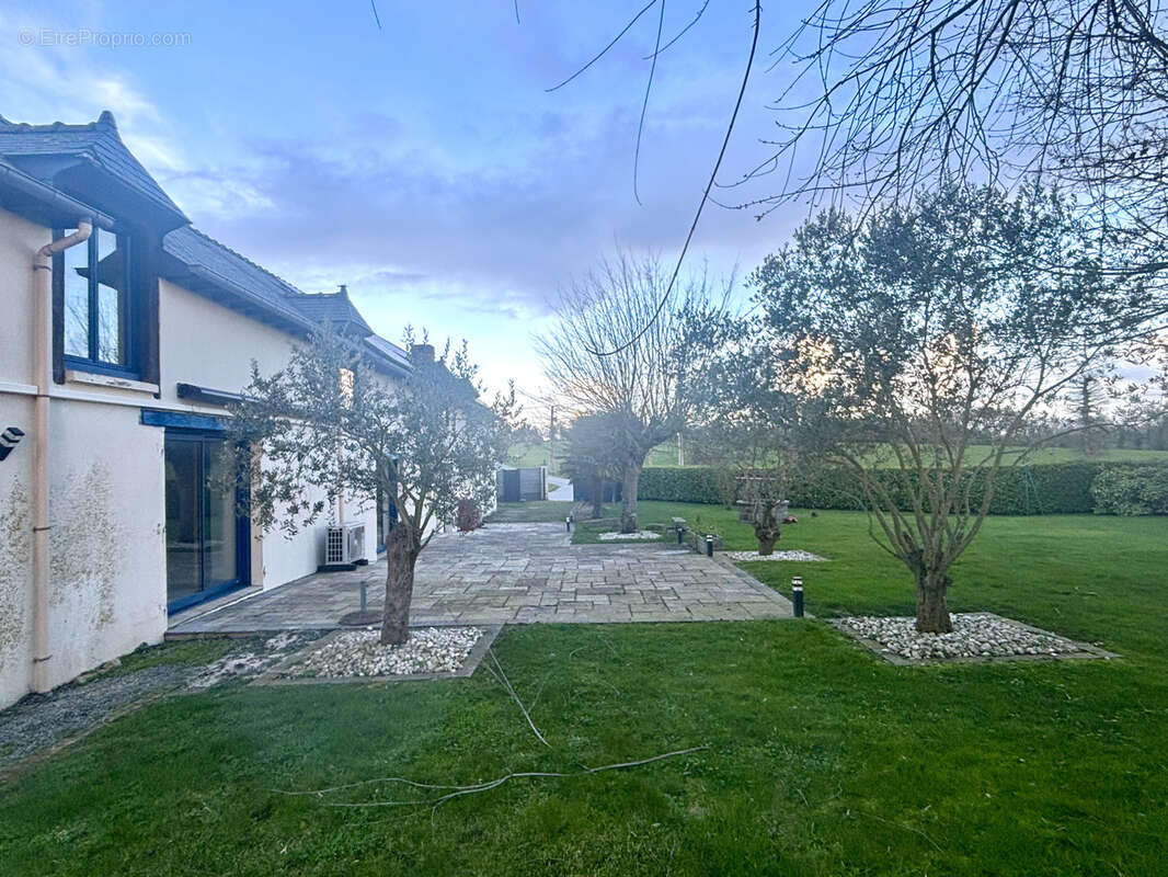 Maison à SAINT-GILLES