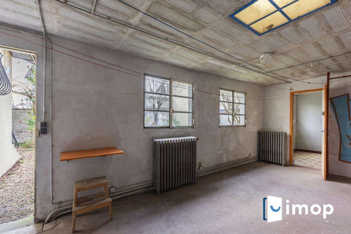 Maison à SAINT-MAUR-DES-FOSSES