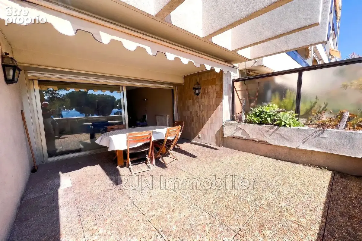 Appartement 2 pièces 60 m² à vendre à Antibes (06160) - photo 3