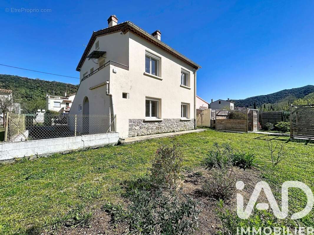 Photo 2 - Maison à REYNES