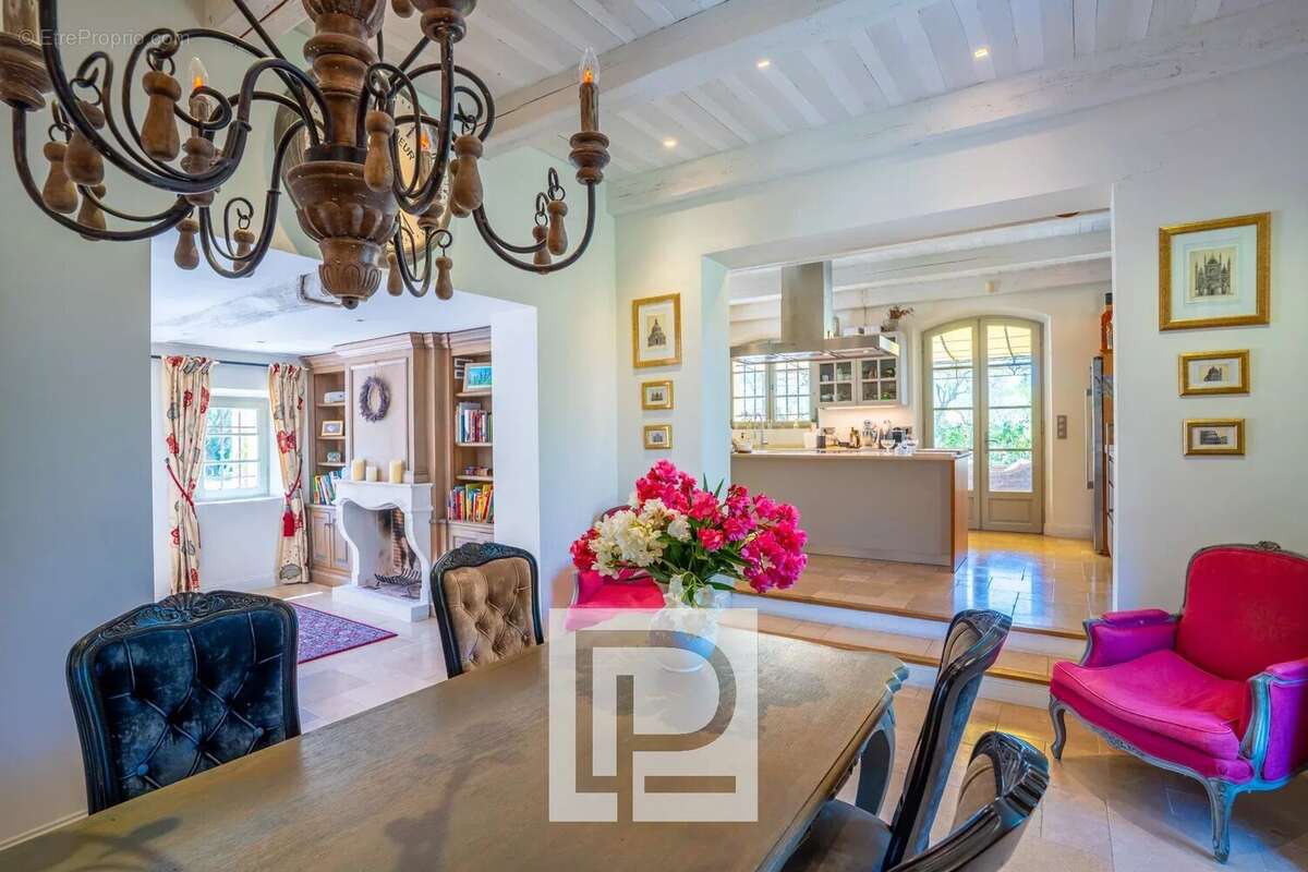 Maison à MOUANS-SARTOUX