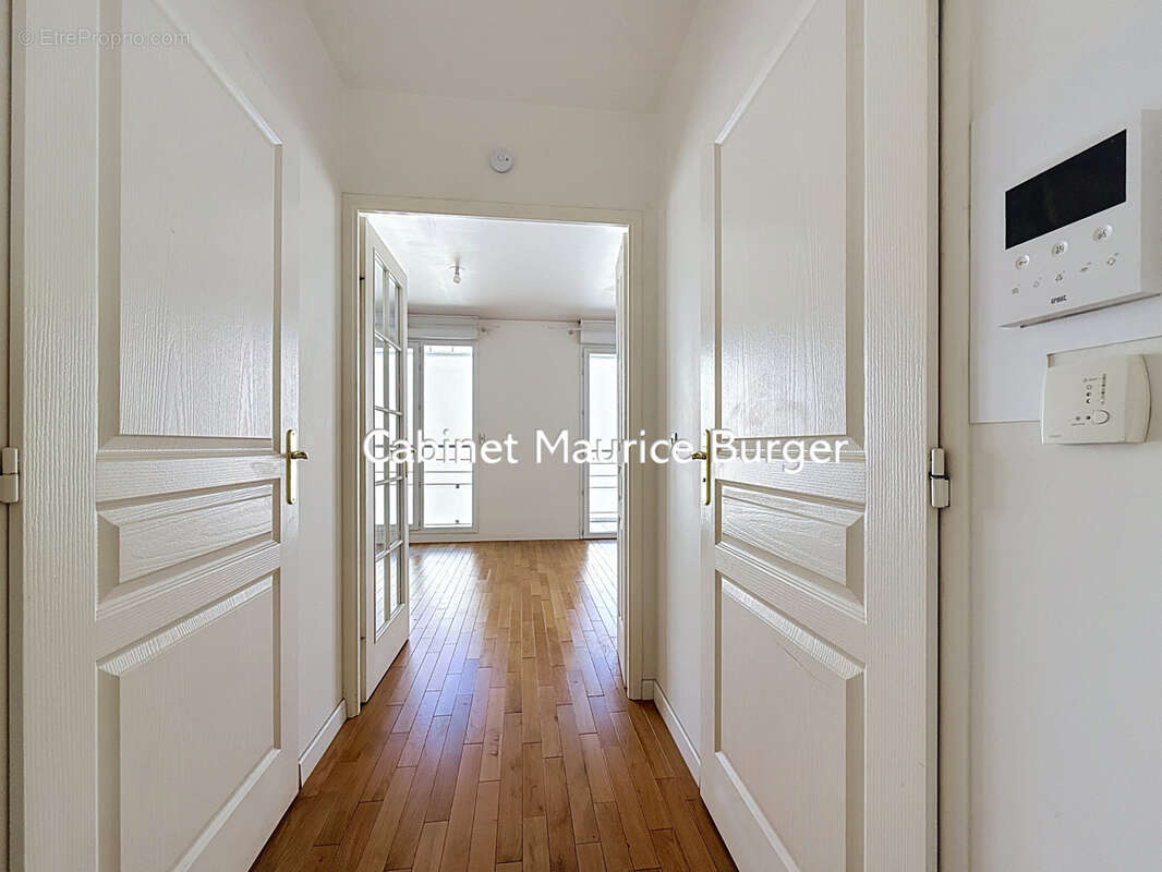 Très beau 2 pièces de 43m2 avec balcon - photo 13