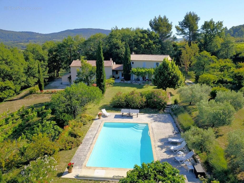 Maison à LE BARROUX