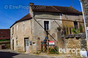 Maison à L&#039;ISLE-SUR-SEREIN