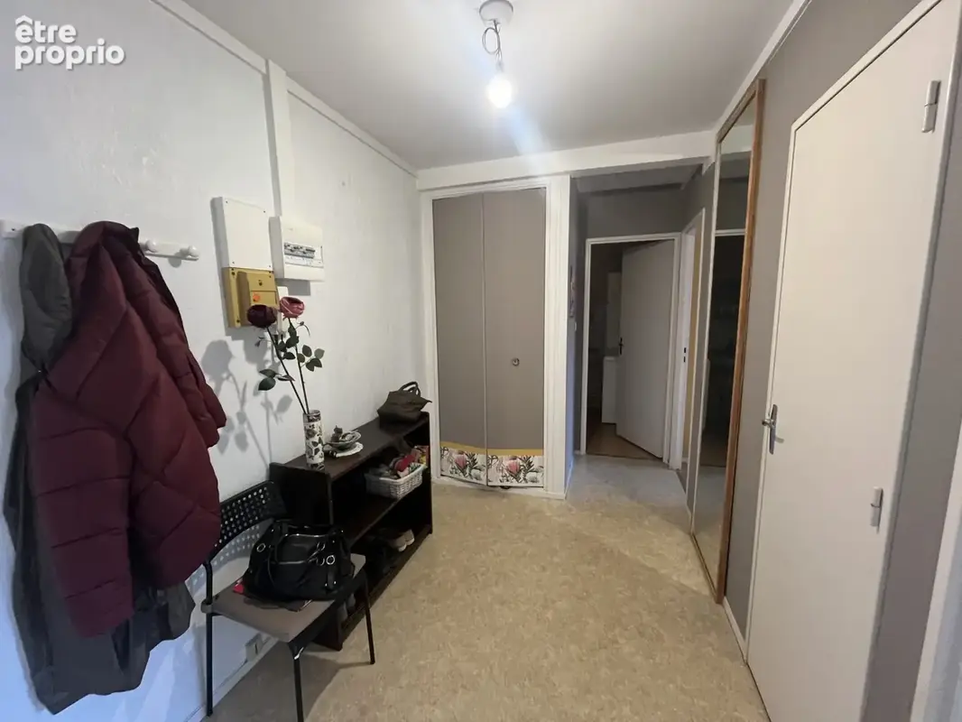 Appartement 2 pièces 54 m² à vendre à Montlucon (03100) - photo 5