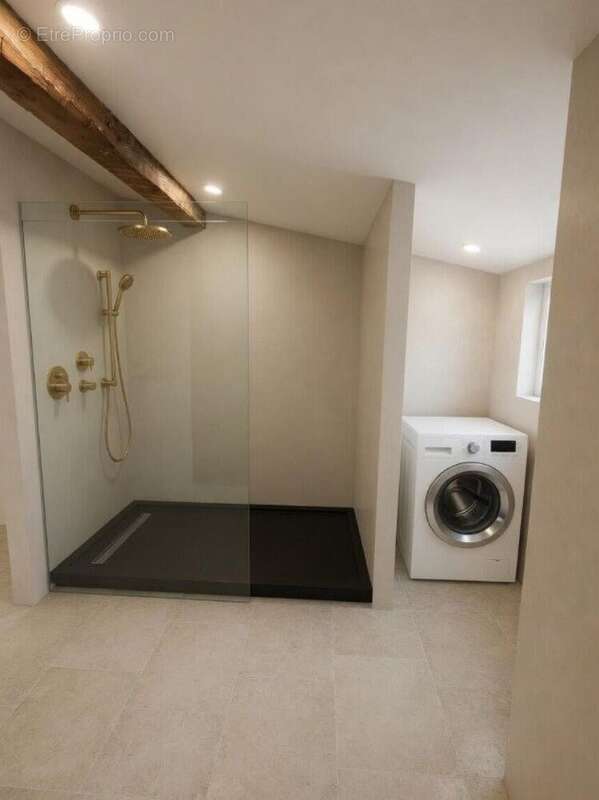 Appartement 74 m² à Montelimar  - photo 3