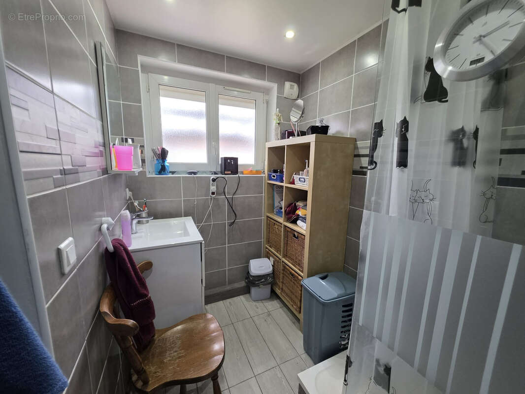 Maison à COURRIERES