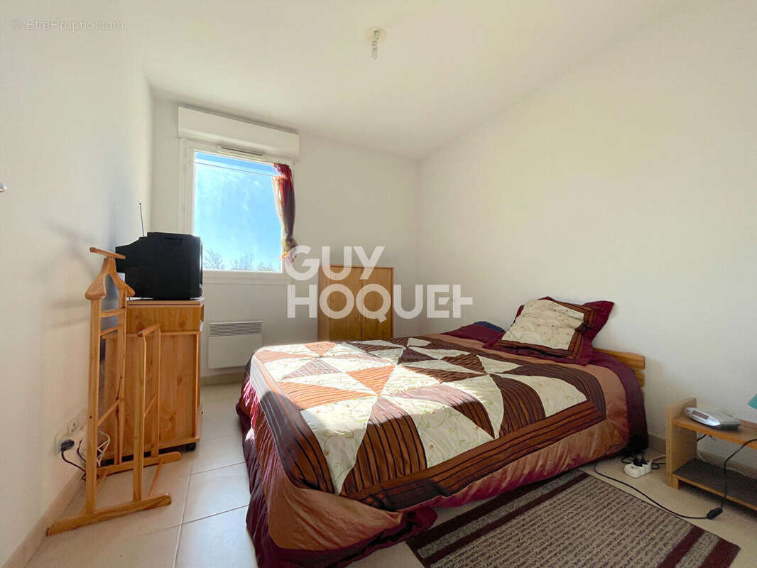 Appartement à BEAUZELLE