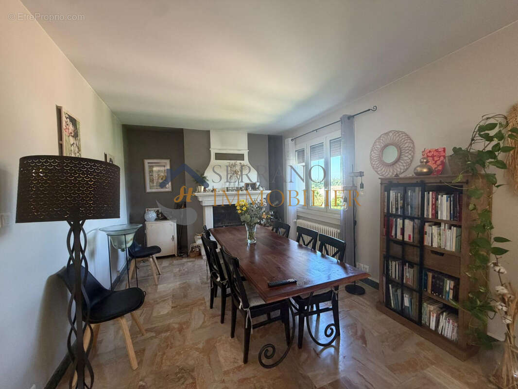 Appartement à BARBENTANE