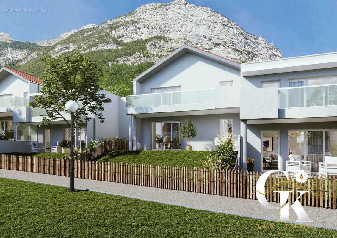 Appartement à SAINT-PAUL-DE-VARCES