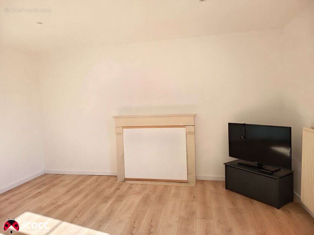 Maison 135 m² à Sainte-Hermine  - photo 8