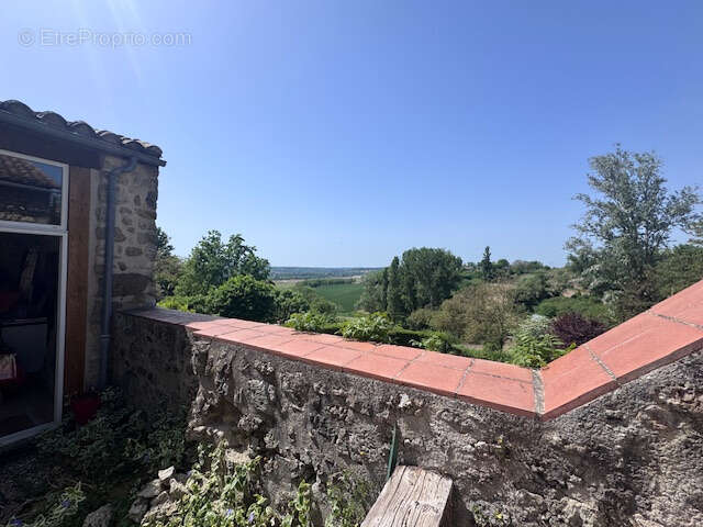 Maison à LAVARDAC