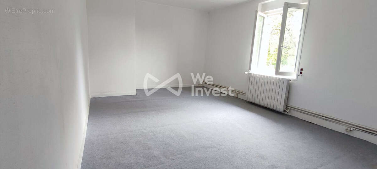 Maison 125 m² à Courmenil  - photo 9