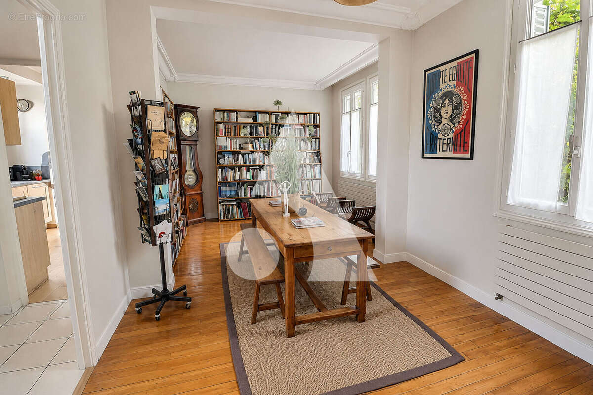 Maison à LA FRETTE-SUR-SEINE