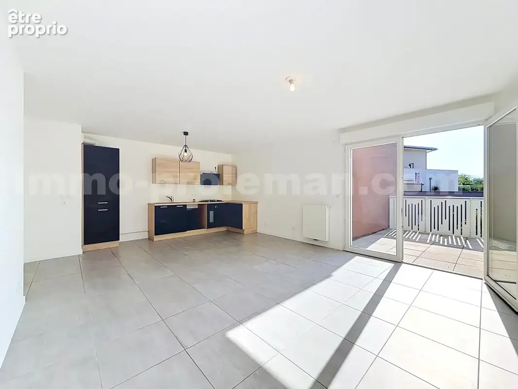 Appartement_T3_Vetraz-Monthoux_Genève_Ceva_tramway_Suisse_investissement_Séjour_Cuisine_ - Appartement à VETRAZ-MONTHOUX