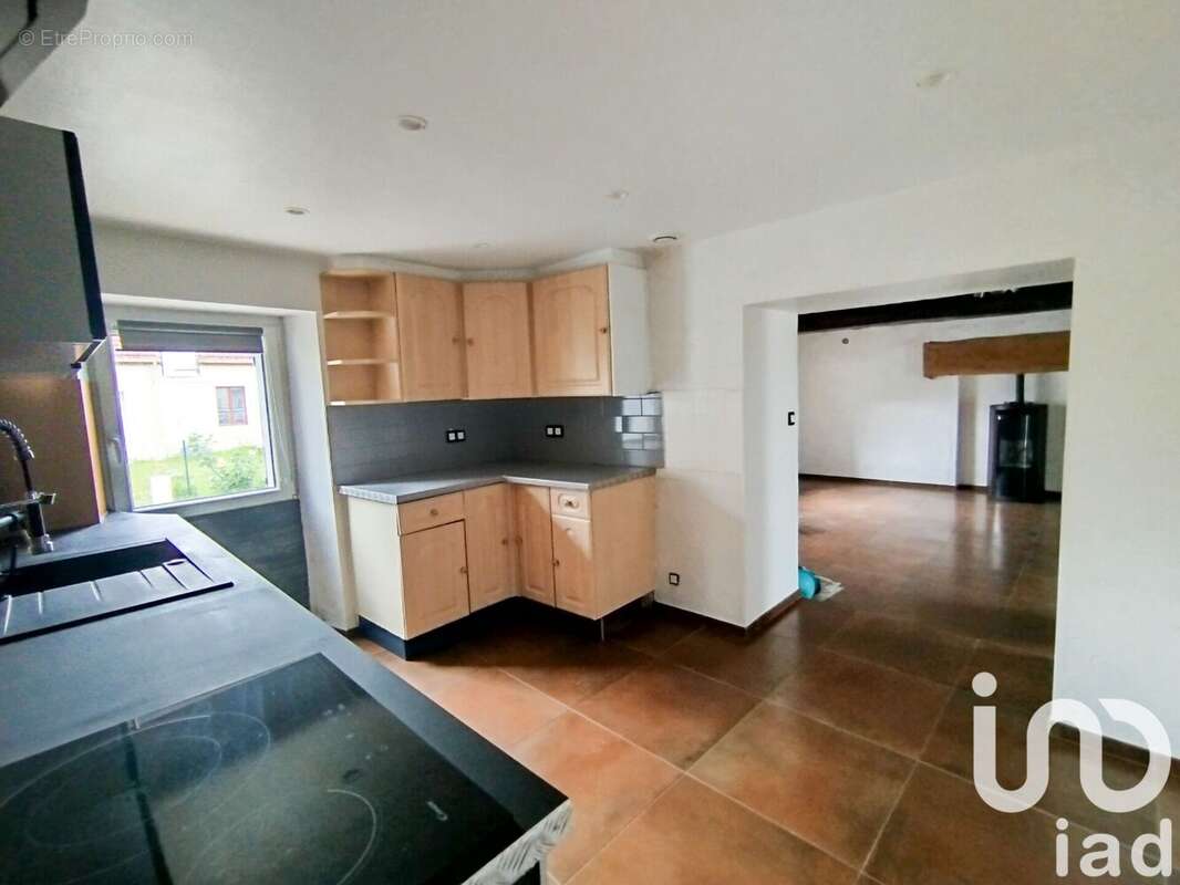 Photo 2 - Maison à CHAMBLET