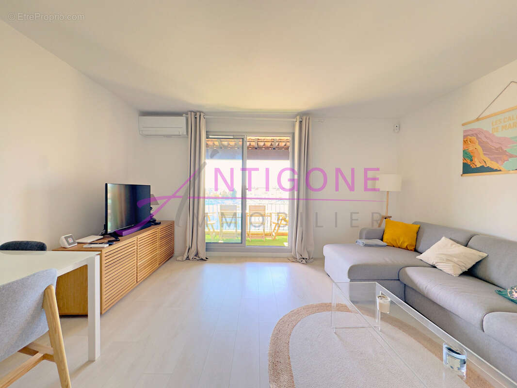 Appartement à SANARY-SUR-MER