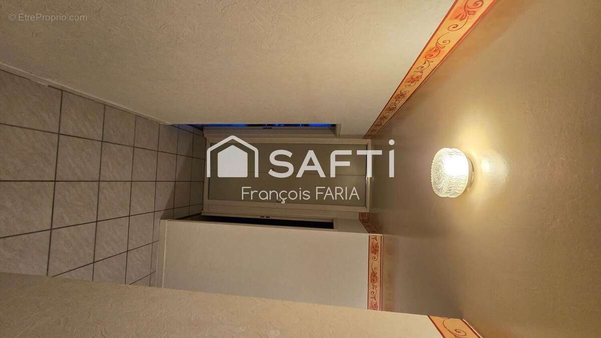 Photo 9 - Appartement à MONTCEAU-LES-MINES