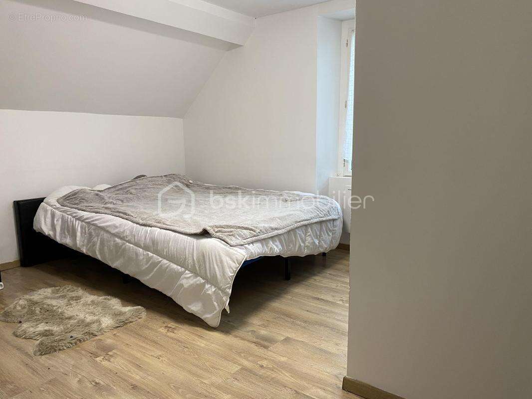 Maison à SAINT-SAUVEUR-LES-BRAY