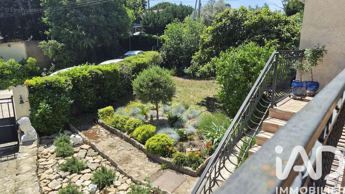 Maison 274 m² à Saint-Nazaire  - photo 2