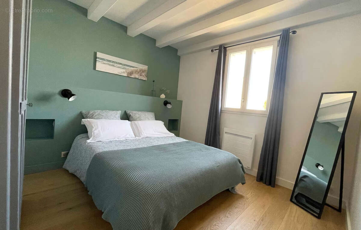 Le vieil - a 50 m de la plage - photo 8