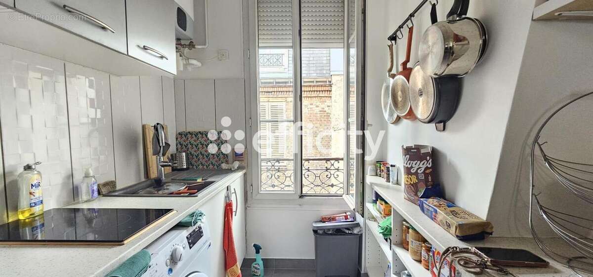 Appartement à PARIS-12E