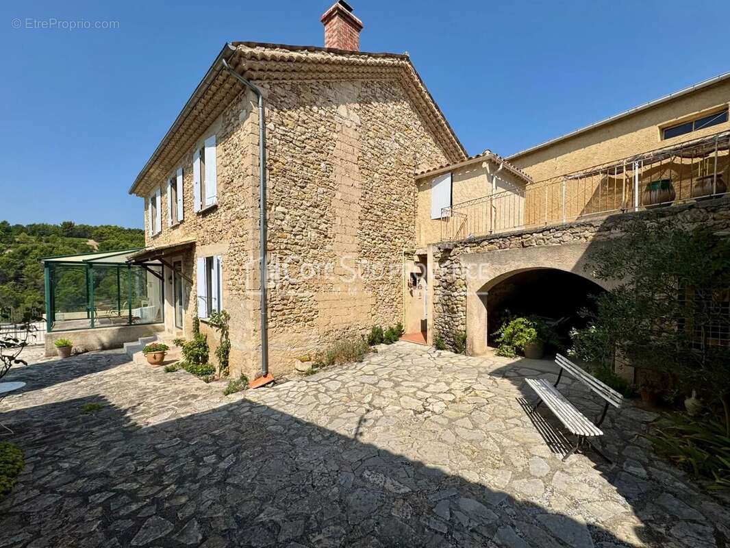 Hameau de charme en provence - photo 11