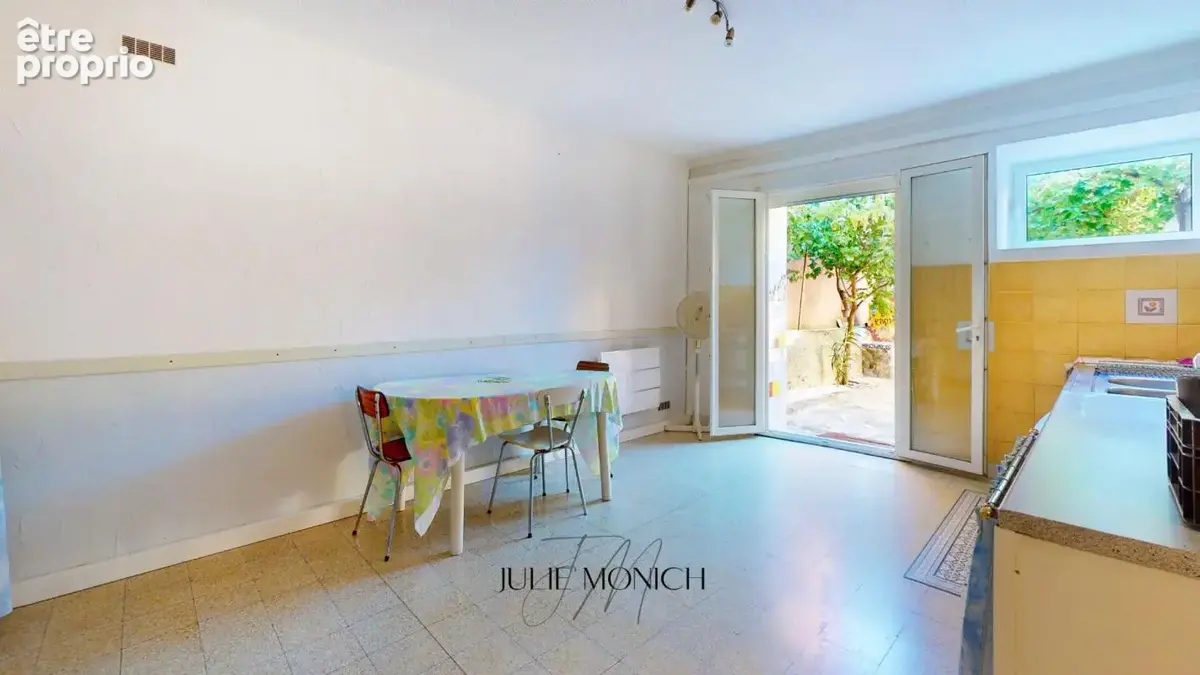 Maison individuelle de caractère, 4 chambres, jardin arboré et garage - photo 2