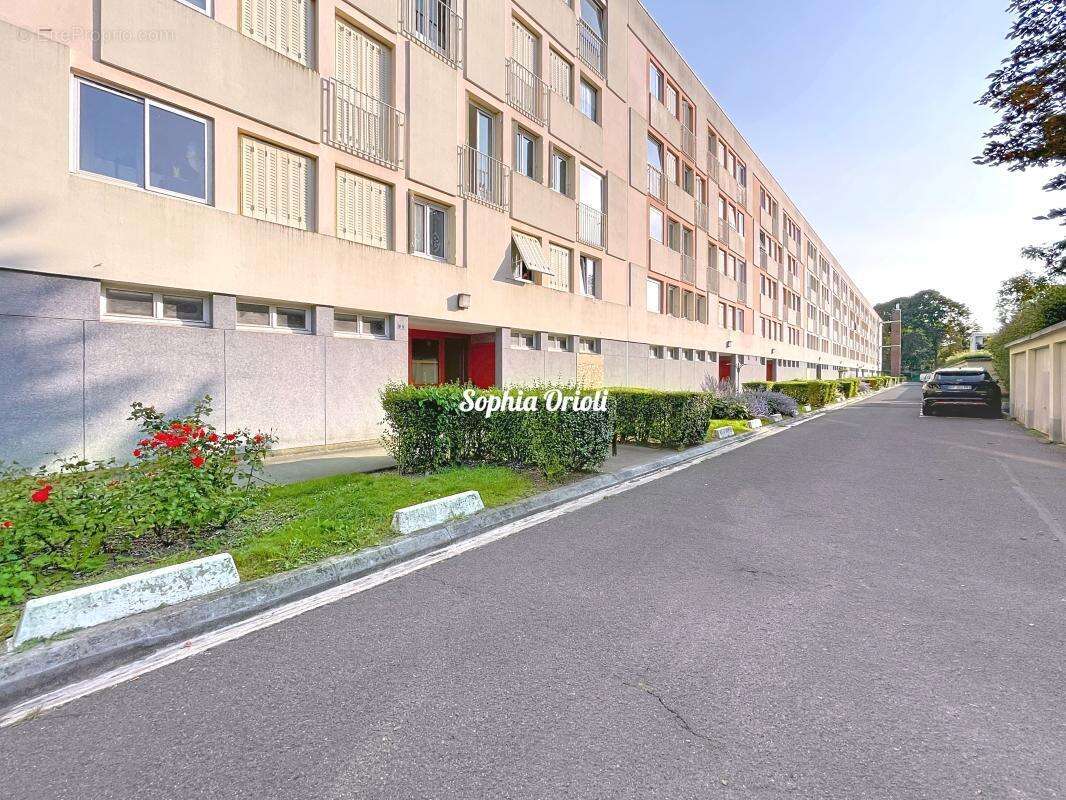 Appartement à CHEVILLY-LARUE