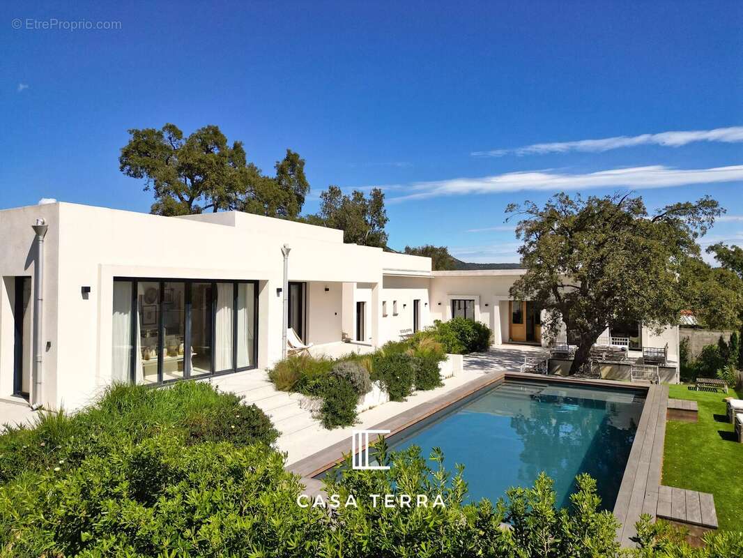 Maison à PORTO-VECCHIO