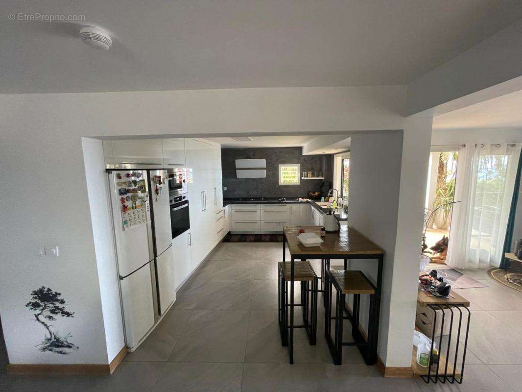 Maison à LES AVIRONS