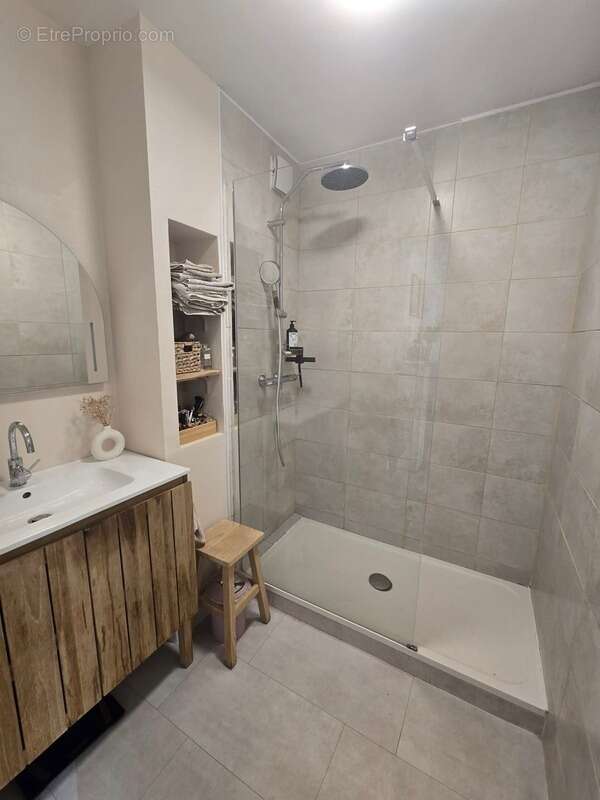Appartement T3 lumineux vue mer – CARRY LE ROUET (13) - photo 6