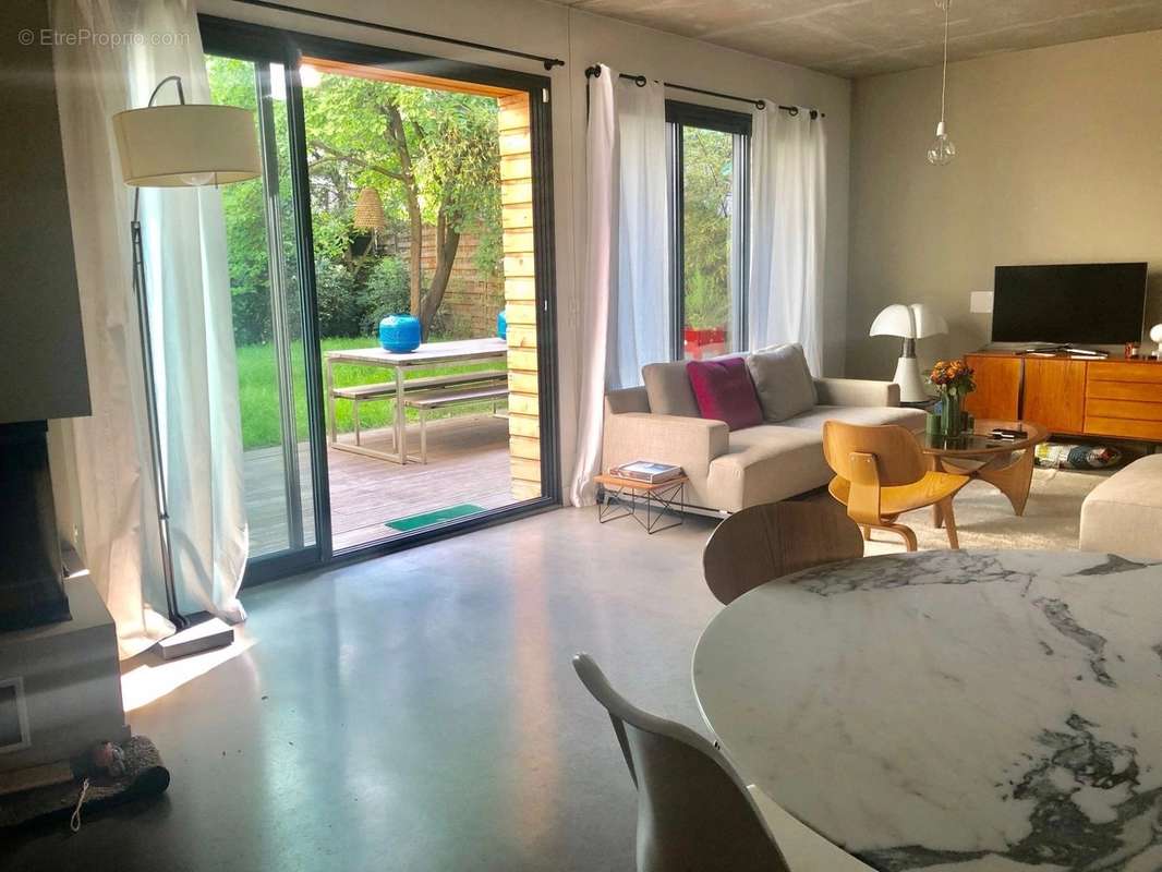 Maison à ASNIERES-SUR-SEINE