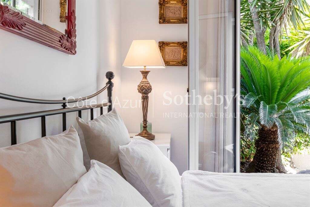 Nice Gairaut, maison de 6 pièces avec jardin, piscine, vue mer et domaine privé - photo 12