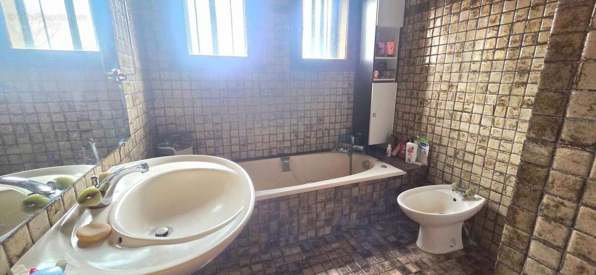 Maison à BEAUMONT-SUR-LEZE