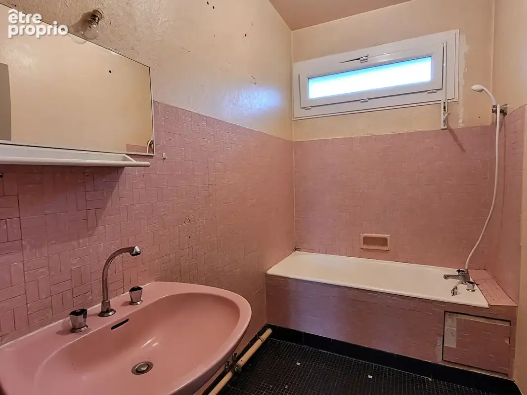 Appartement T3 de 72 m² avec balcon, garage et cave, Proche centre-ville - photo 5