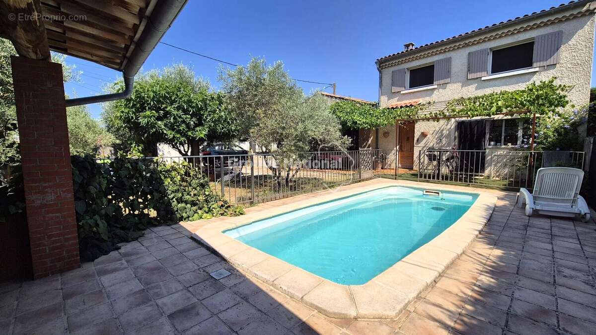 Maison à SORGUES