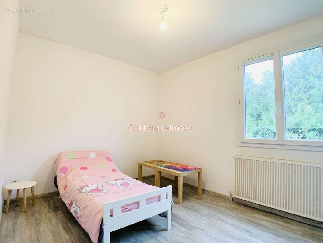 Maison à TREUZY-LEVELAY